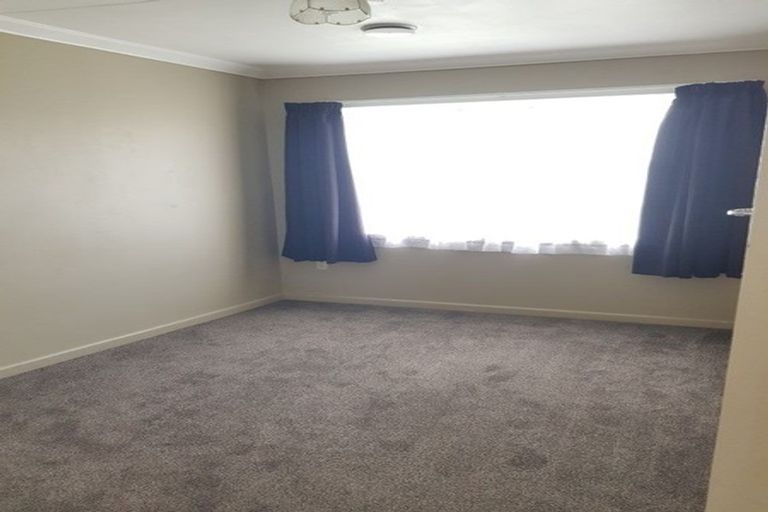 Photo of property in 1 Ward Street, Waverley, Invercargill, 9810