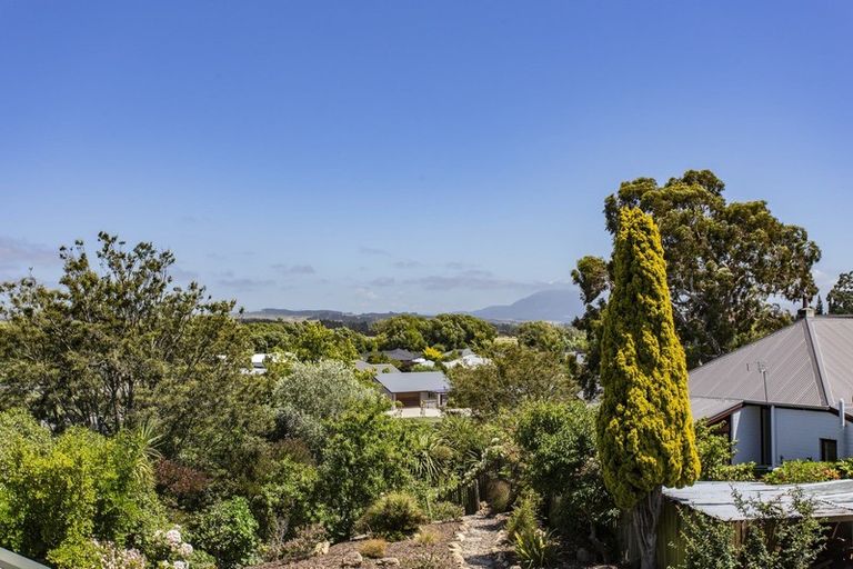 Photo of property in 7 Bankview Place, Amberley, 7410