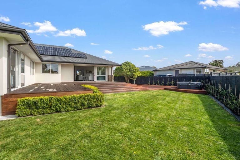 Photo of property in 128 Halswell Junction Road, Halswell, Christchurch, 8025