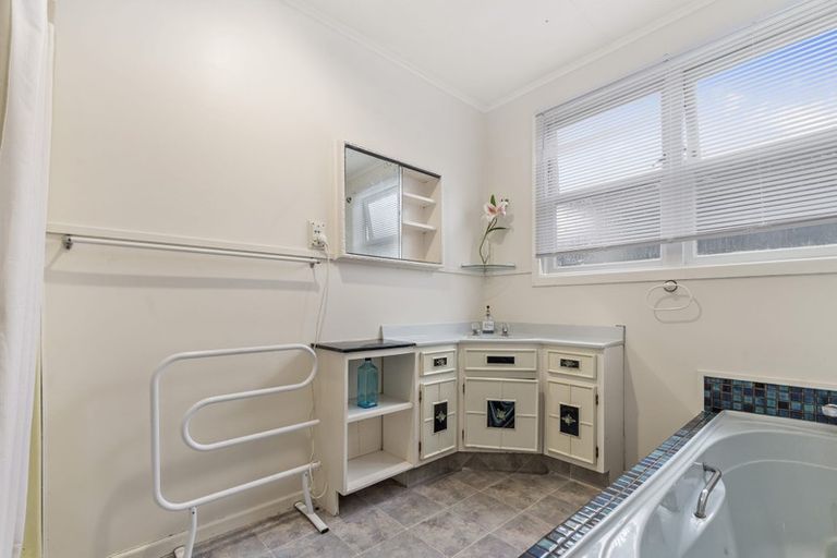 Photo of property in 55 Devon Street, Glenholme, Rotorua, 3010