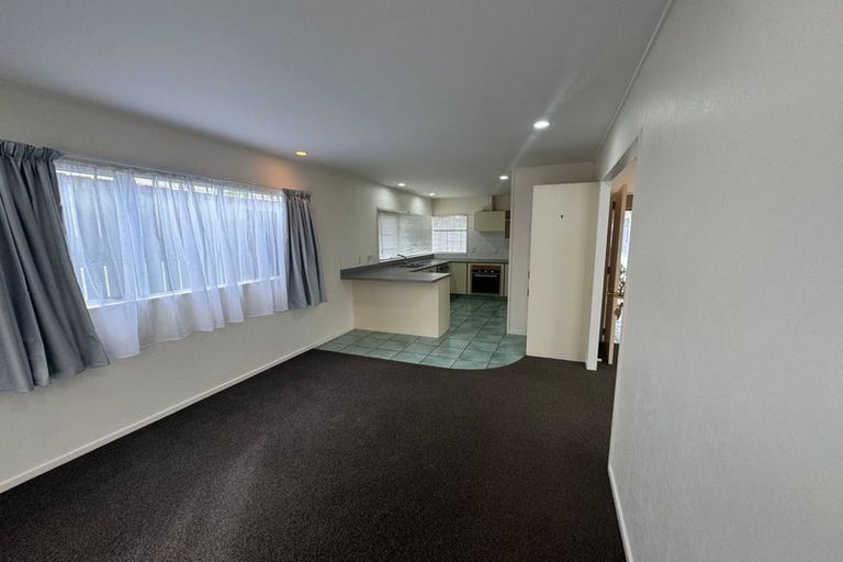 Photo of property in 1/23 Russell Road, Manurewa, Auckland, 2102
