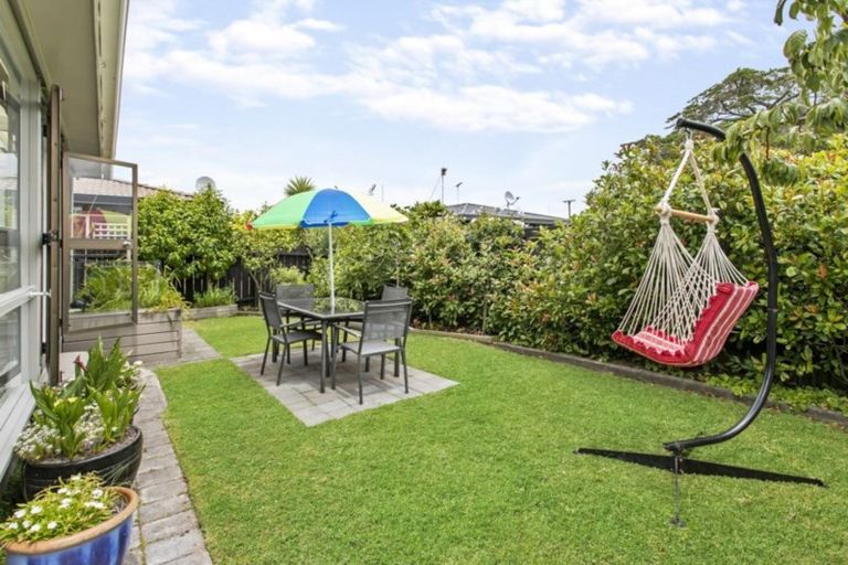 Photo of property in 42b Edward Avenue, Orewa, 0931