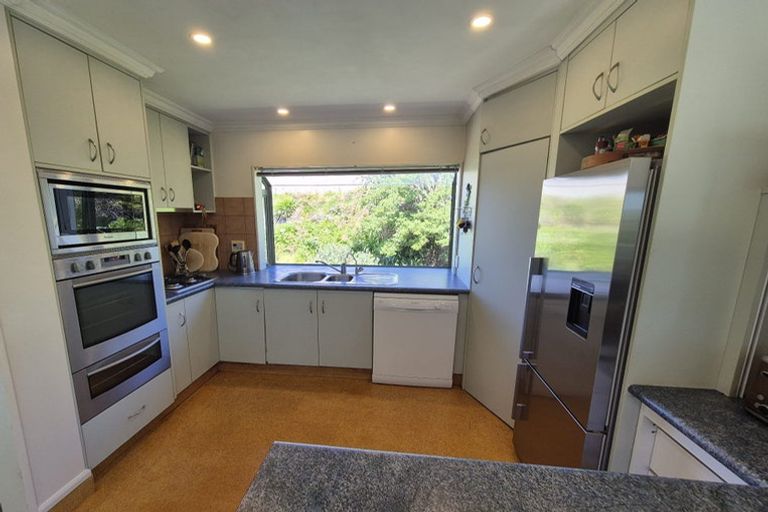 Photo of property in 277 Rosetta Road, Raumati Beach, Paraparaumu, 5032