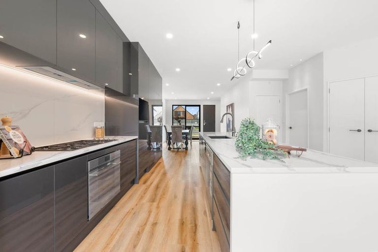 Photo of property in 10 Dorset Down Drive, Karaka, 2580