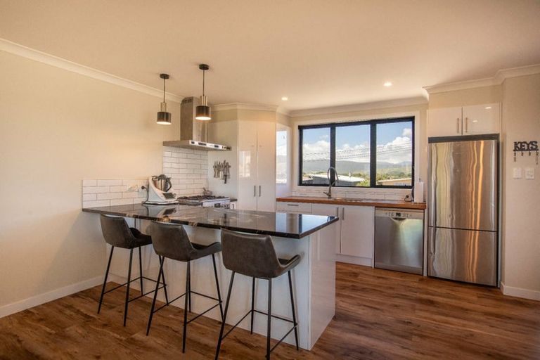 Photo of property in 35 Gawler Street, Te Horo Beach, Otaki, 5581