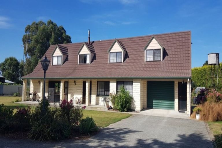 Photo of property in 97 Hedley Road, Levels, Timaru, 7973