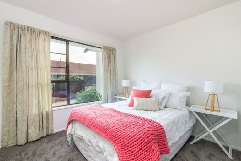 Photo of property in 209 Maidstone Road, Avonhead, Christchurch, 8042