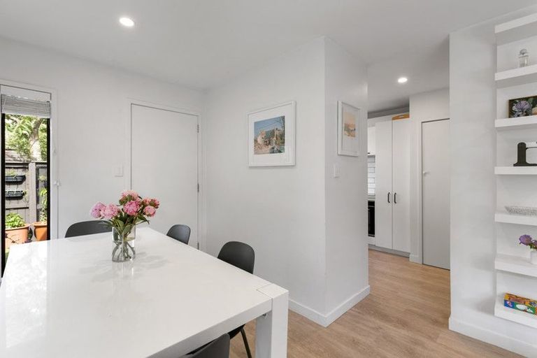 Photo of property in 1/19 Trafalgar Street, St Albans, Christchurch, 8014