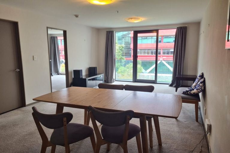 Photo of property in Dual Apartments, 308/142 Vivian Street, Te Aro, Wellington, 6011