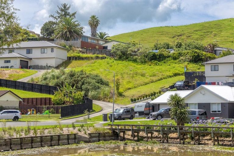 Photo of property in 10a Brian Curle Close, Huntly, 3700