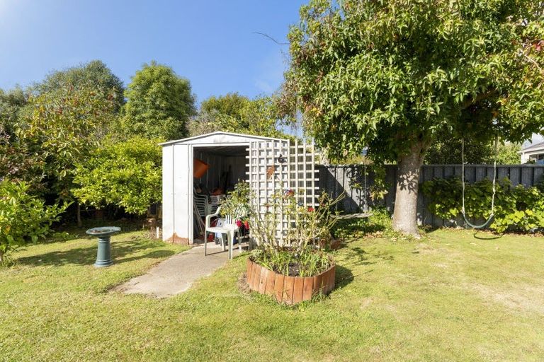 Photo of property in 6 Brandon Street, Otaki, 5512