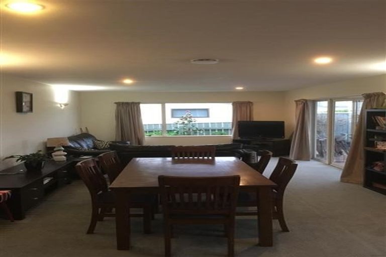 Photo of property in 1/6 Devon Street, Stoke, Nelson, 7011