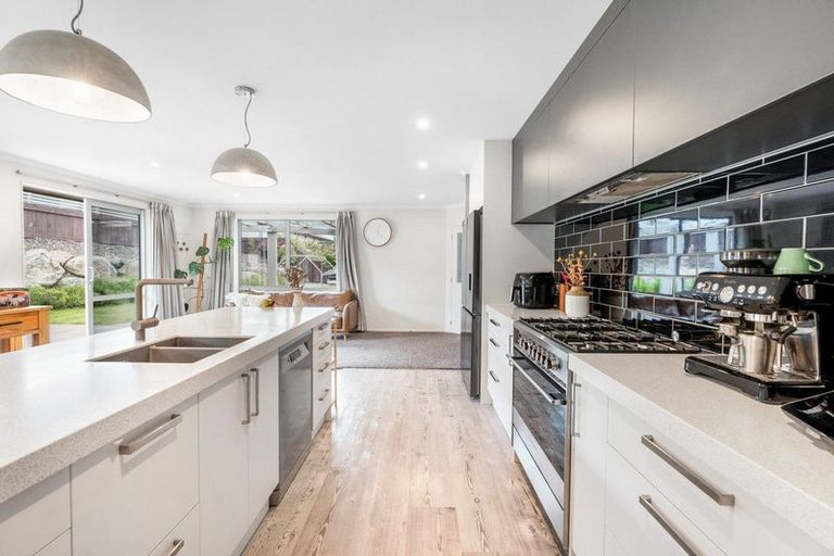 Photo of property in 18 Lancaster Lane, Waldronville, Dunedin, 9018