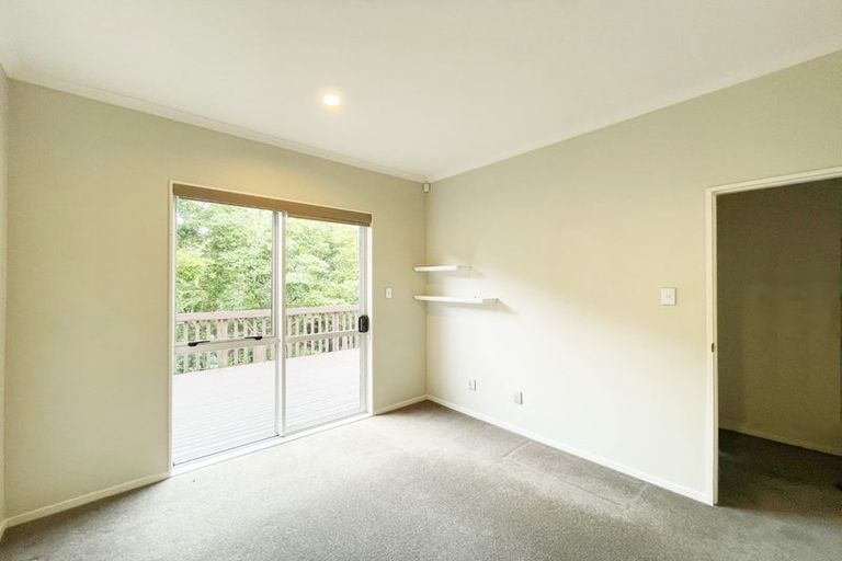 Photo of property in 9 Lucca Crescent, Flat Bush, Auckland, 2019