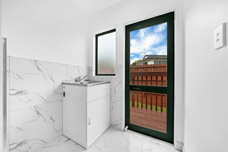 Photo of property in 148 Solar Road, Glen Eden, Auckland, 0602