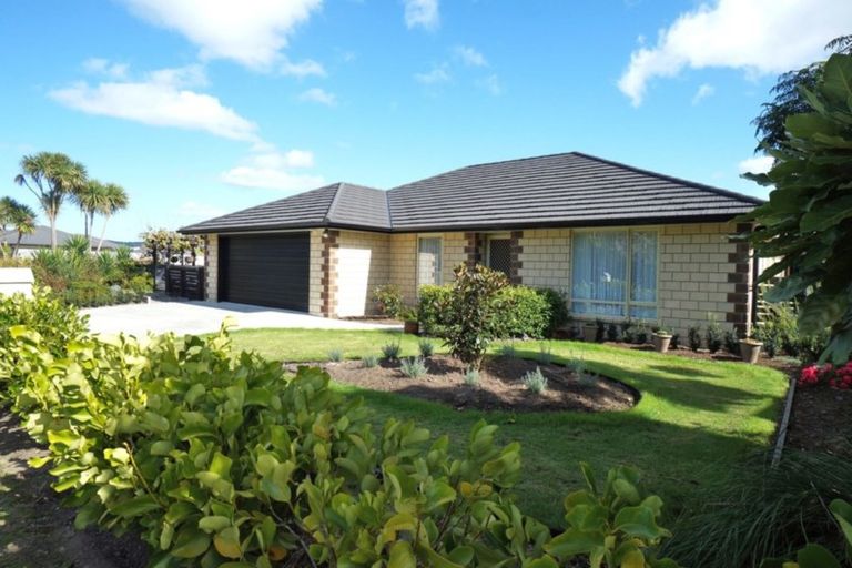 Photo of property in 52 Tamure Place, Ruakaka, 0116