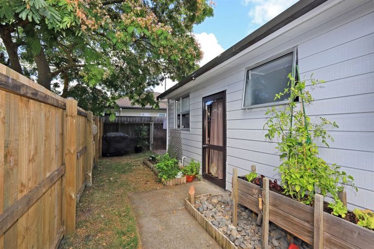 Photo of property in 309b Fenwick Street, Mayfair, Hastings, 4122