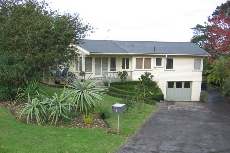 Photo of property in 1/6 Jutland Street, Mairangi Bay, Auckland, 0630