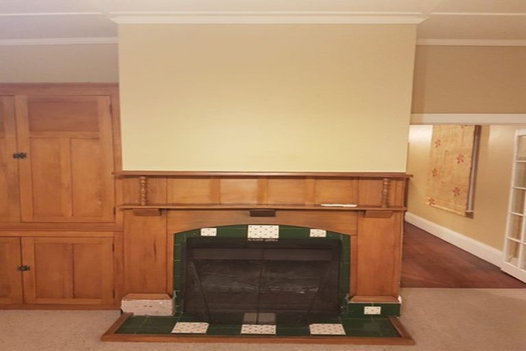 Photo of property in 225 Coronation Avenue, Welbourn, New Plymouth, 4310