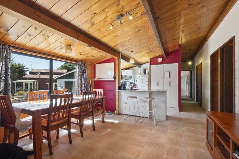 Photo of property in 118 Green Road, Awahuri, Palmerston North, 4476