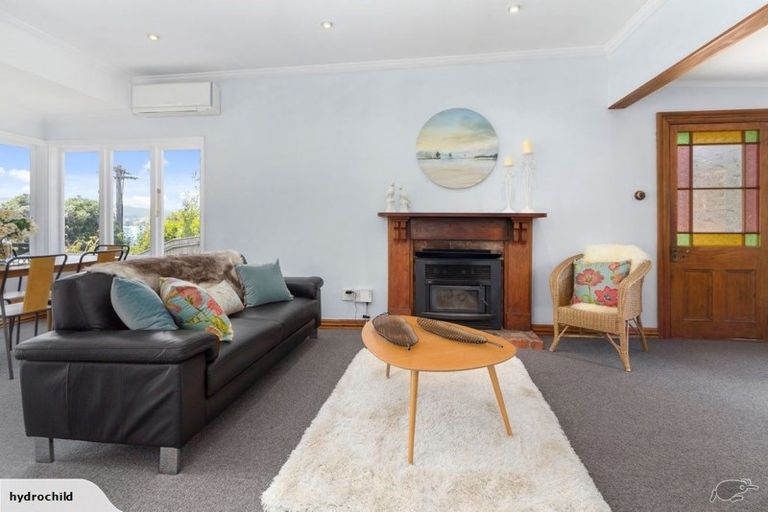 Photo of property in 132 Paremata Road, Paremata, Porirua, 5024