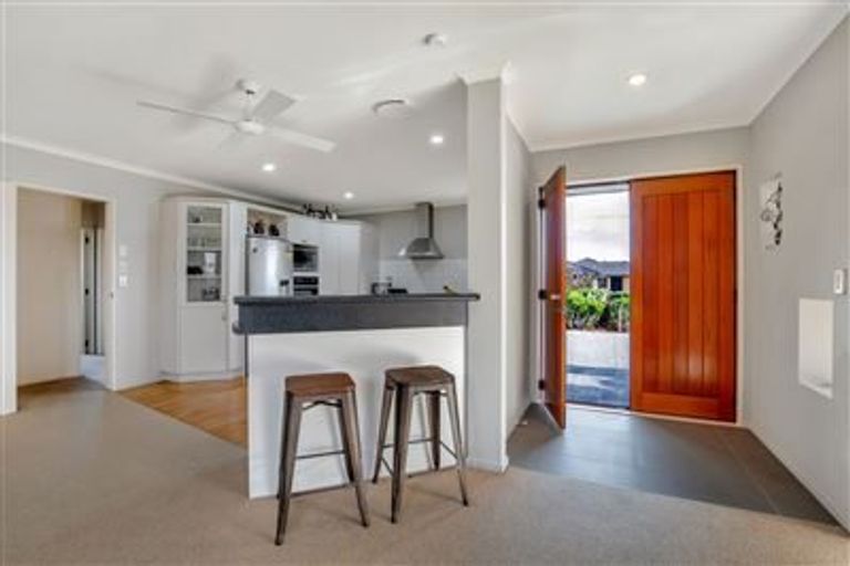 Photo of property in 5 Rembrandt Drive, Rolleston, 7614