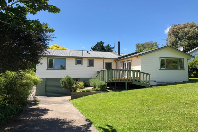 Photo of property in 152 Raeburne Street, Te Awamutu, 3800