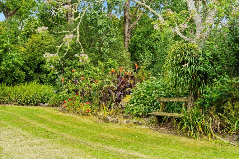 Photo of property in 30 Old Kaipara Road, Kaipara Flats, Warkworth, 0981