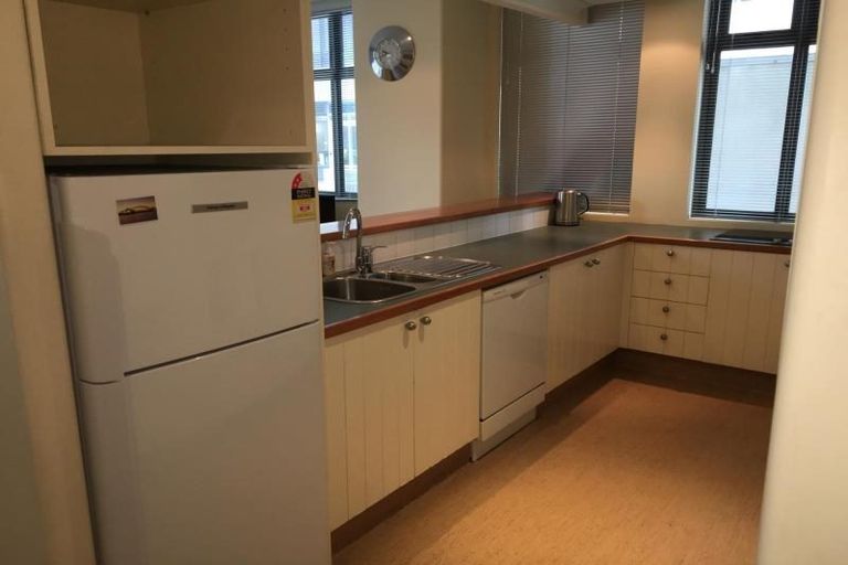 Photo of property in Kelvin House, 2g/16 The Terrace, Wellington Central, Wellington, 6011
