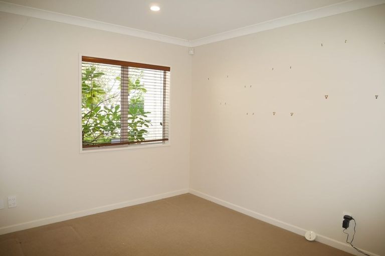 Photo of property in 19 Waterstone Avenue, Paraparaumu, 5032