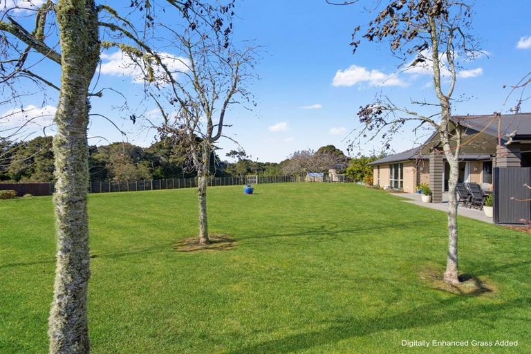Photo of property in 28 Stockmans Road, Morrinsville, 3371