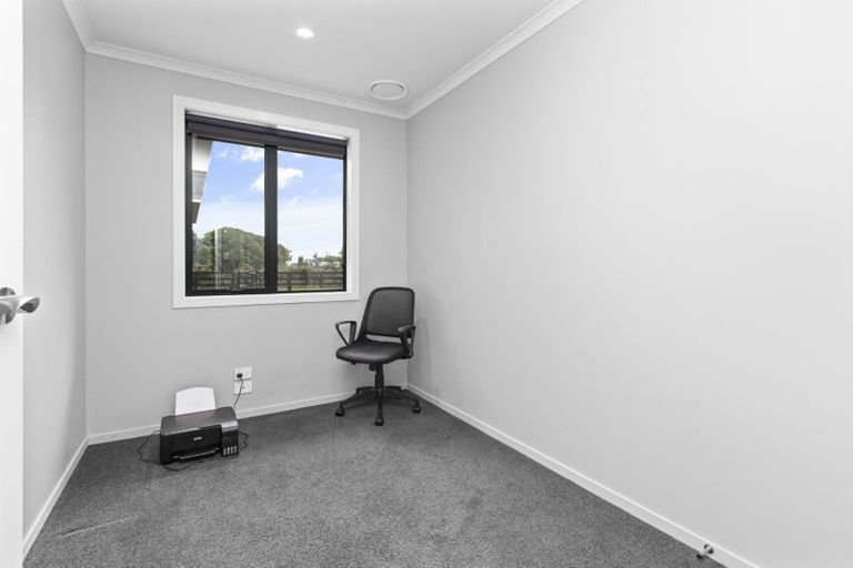 Photo of property in 37 Mike Smith Drive, Cambridge, 3434