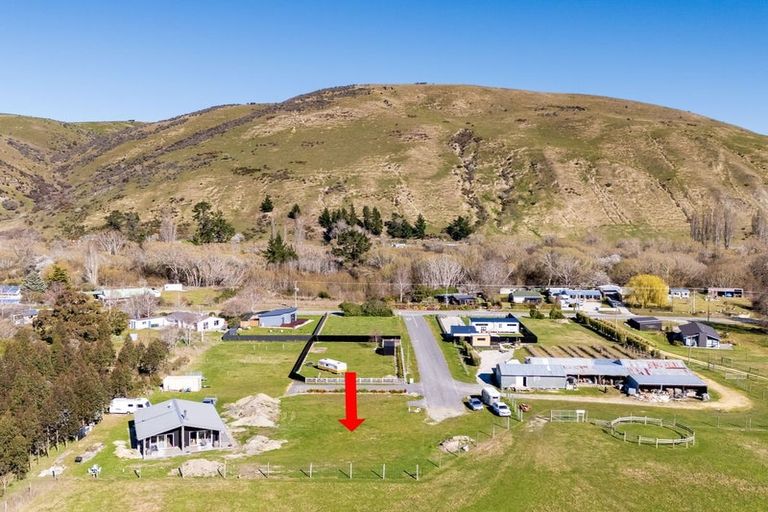 Photo of property in 12 Kaylea Lane, Millers Flat, 9572