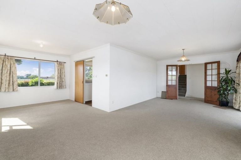 Photo of property in 77 Kennedy Drive, Levin, 5510