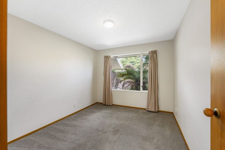 Photo of property in 6 Mull Place, Broomfield, Christchurch, 8042