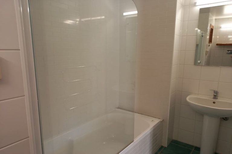 Photo of property in 8 Dalefield Drive, Cashmere, Christchurch, 8022