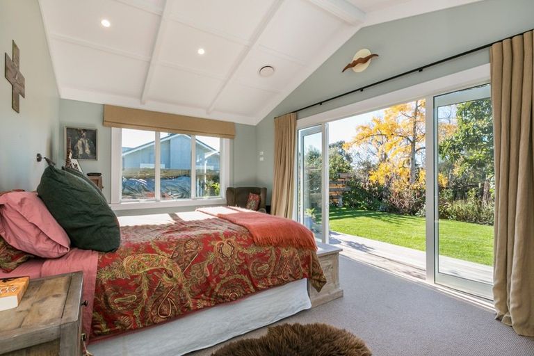 Photo of property in 18 Reynolds Road, Havelock North, 4130