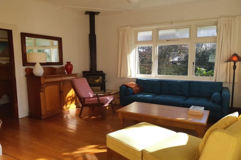 Photo of property in 11a Daniel Street, Martinborough, 5711