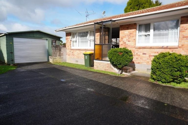 Photo of property in 4/37 Buckingham Crescent, Manukau, Auckland, 2025