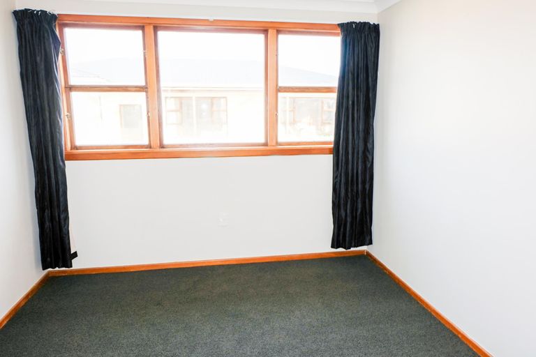 Photo of property in 21 Glendale Crescent, Holmes Hill, Oamaru, 9401