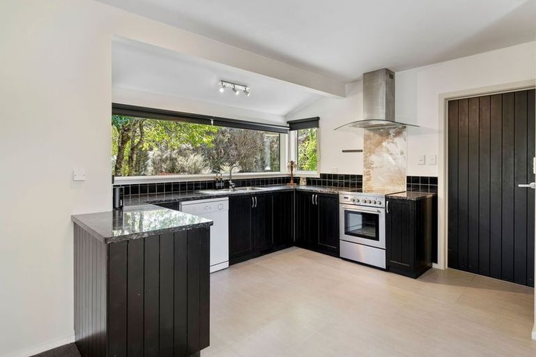 Photo of property in 7 Main Rd St Arnaud, St. Arnaud, Saint Arnaud, 7072