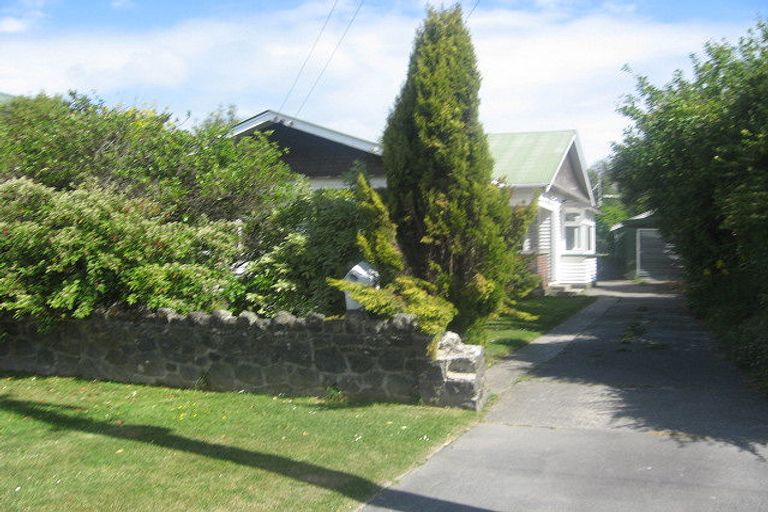 Photo of property in 102 Malcolm Avenue, Beckenham, Christchurch, 8023