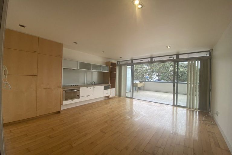 Photo of property in Ocean Breeze Apts, 8107/87 Clyde Road, Browns Bay, Auckland, 0630