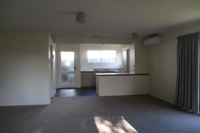 Photo of property in 48b Ruapehu Street, Paraparaumu, 5032
