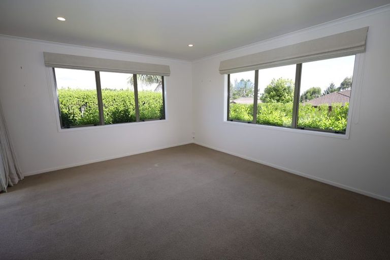 Photo of property in 43 Woodleigh Place, Ohauiti, Tauranga, 3112