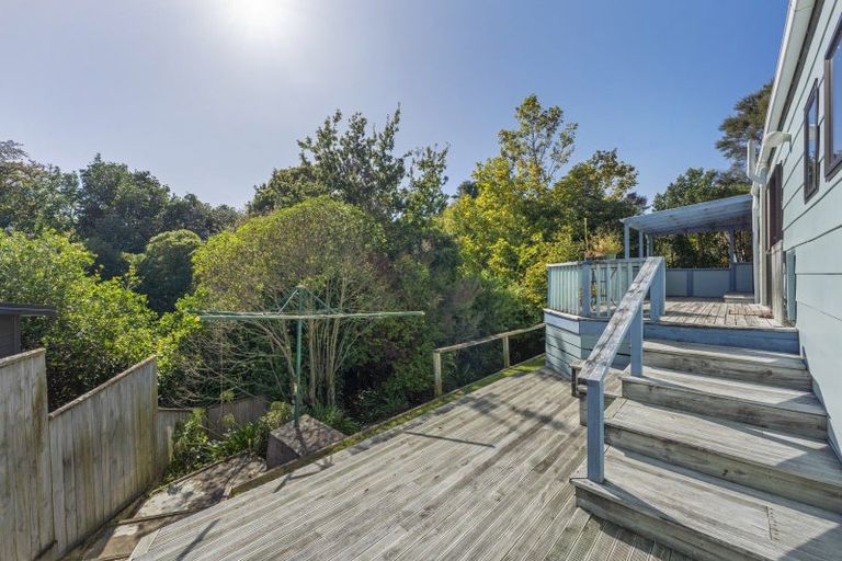 Photo of property in 28 Heathcote Place, Fitzherbert, Palmerston North, 4410