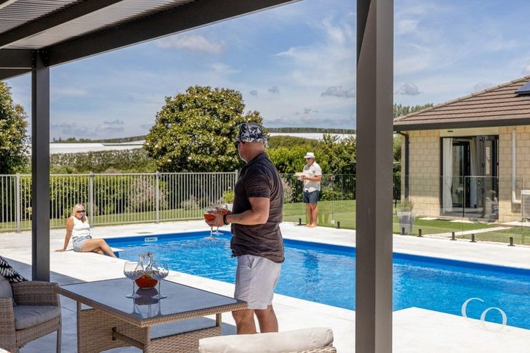 Photo of property in 17 Te Karaka Drive, Te Puna, Tauranga, 3174