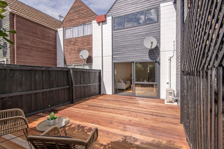 Photo of property in 4/37 Geraldine Street, Edgeware, Christchurch, 8013