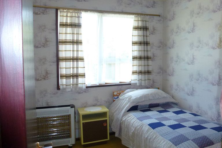 Photo of property in 16 Arnott Street, Alexandra, 9320