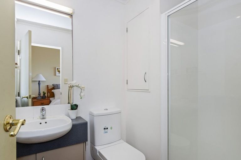 Photo of property in Capri Apartments, 21/5 The Mall, Mount Maunganui, 3116